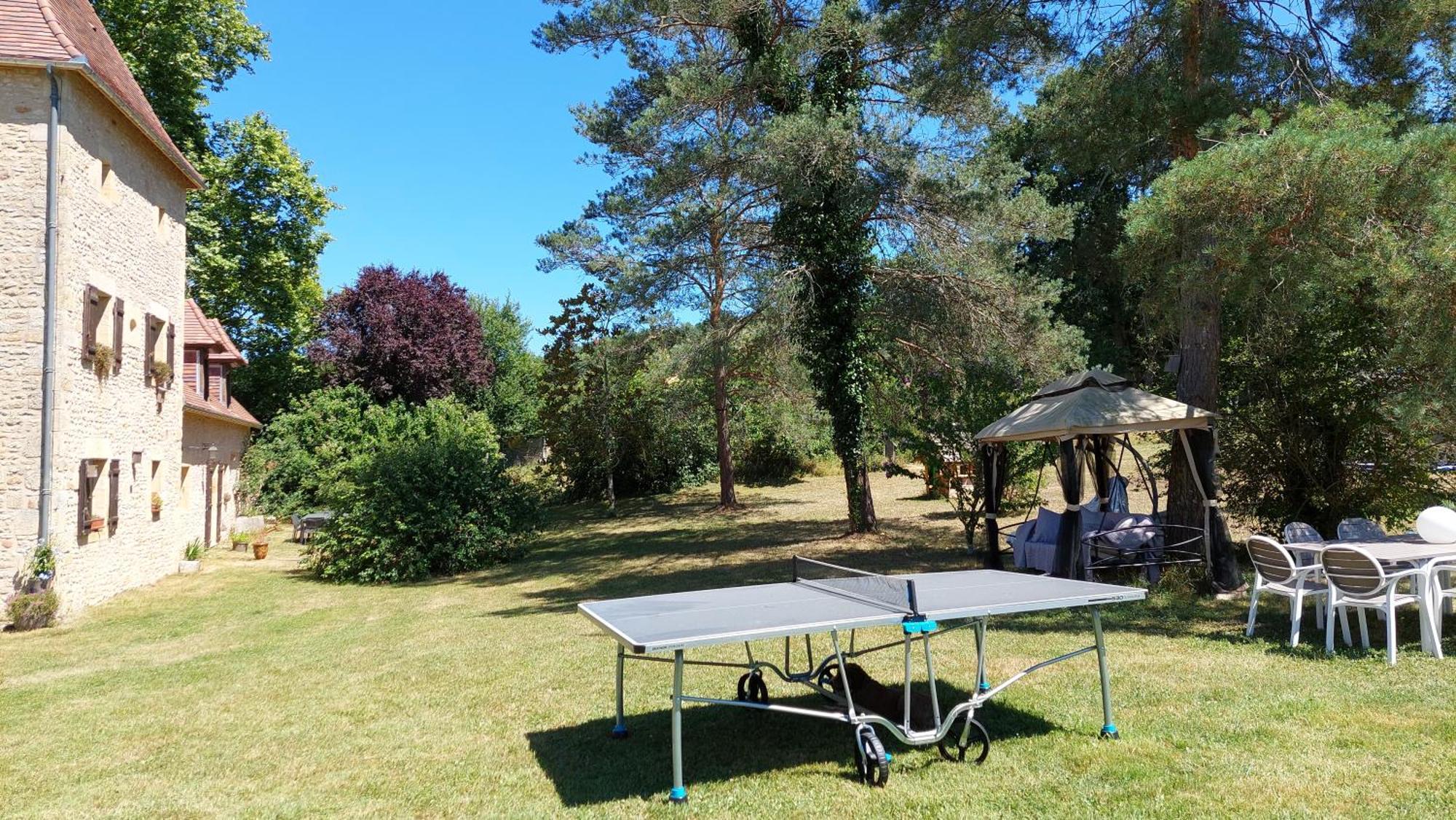 Ferme Des Petites Oreilles 4 Etoiles Montignac-Lascaux Buitenkant foto